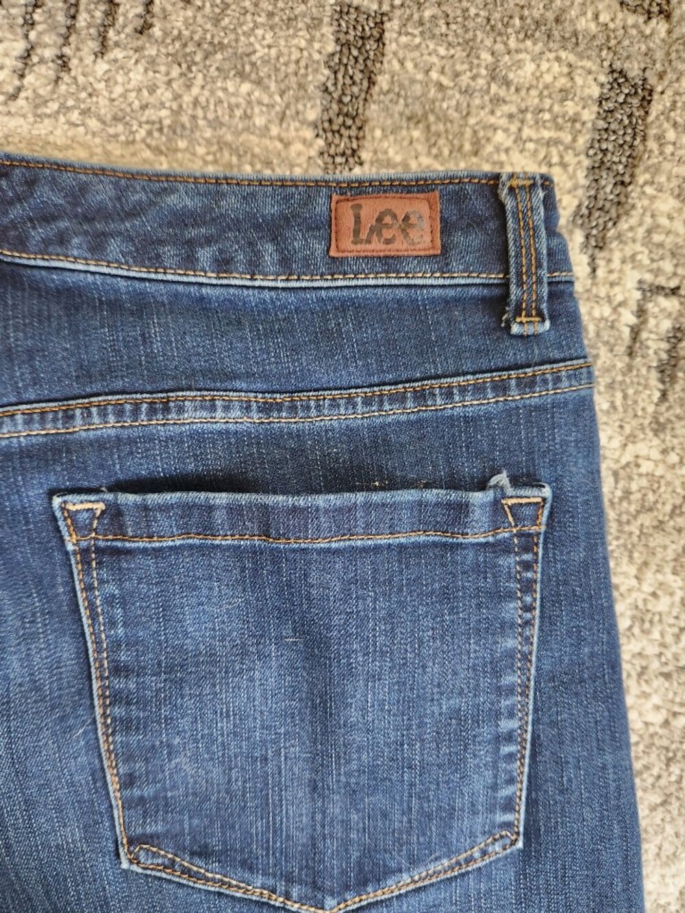 LEE HIGH RISE STRAIGHT LEG.JEANS - Picture 7 of 10